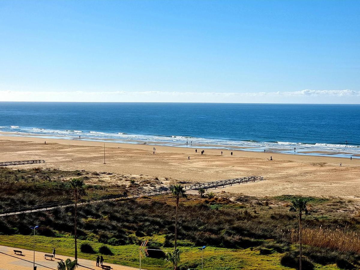Apartamentos El Arrecife Conil De La Frontera Exterior photo